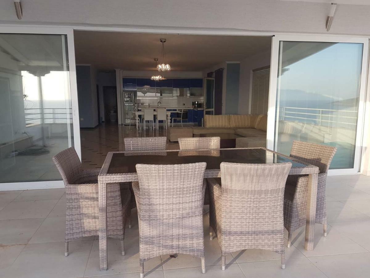 Sea Front Penthouse Διαμέρισμα Σαράντα Εξωτερικό φωτογραφία